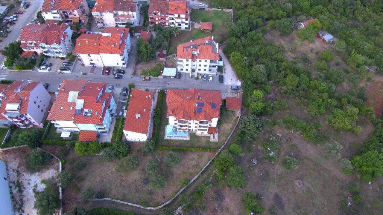 Apartments Ana Wellness L Rovinj Exterior photo